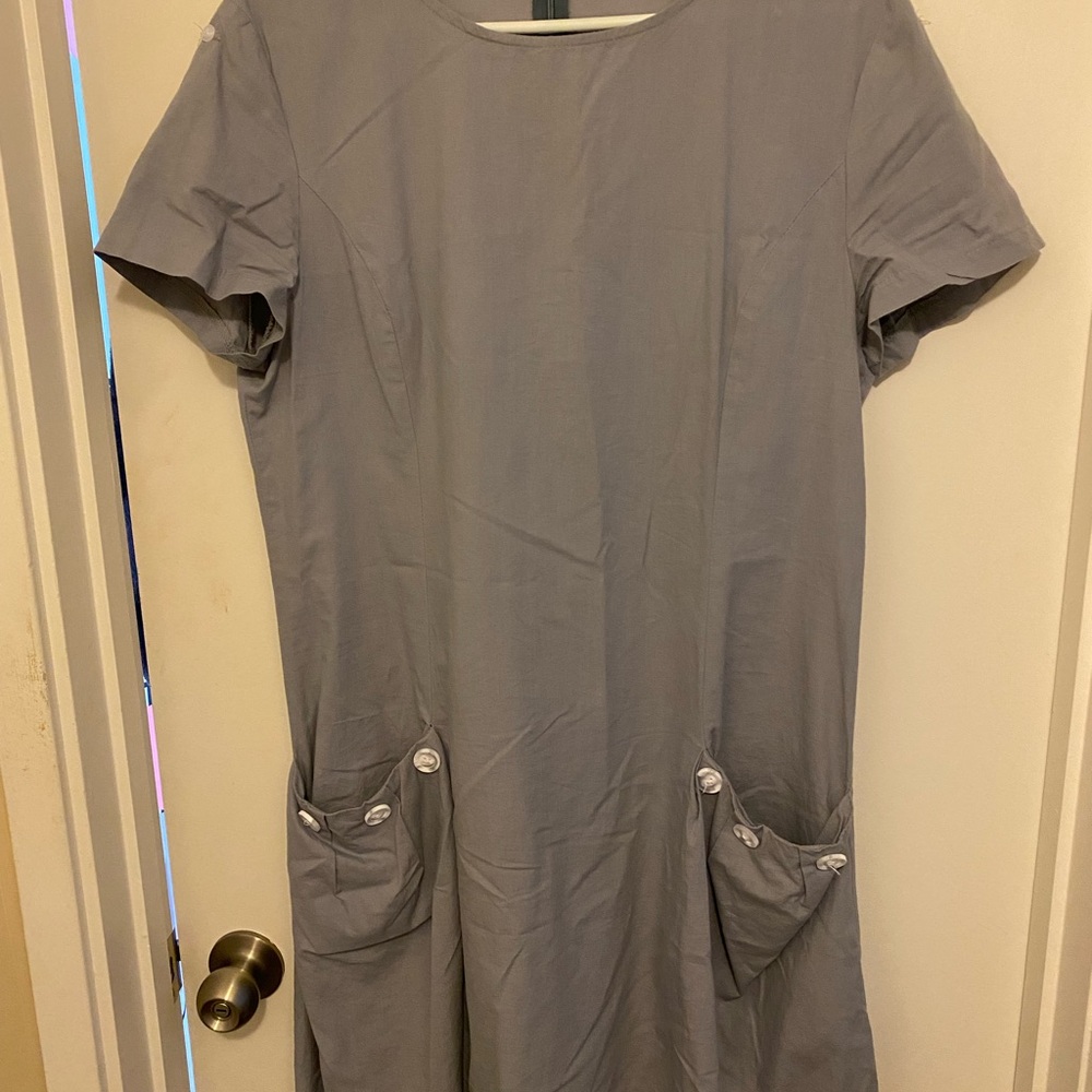 MISSLOOK Gray Dress with Buttoned Pockets